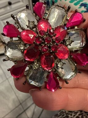 Pink acrylic Crystal Floral Brooch unsigned